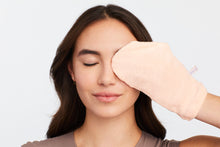 Load image into Gallery viewer, Lash Fixation Length &amp; Definition Tubing Mascara