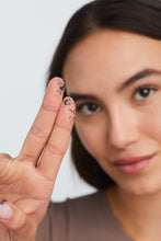 Load image into Gallery viewer, Lash Fixation Length &amp; Definition Tubing Mascara